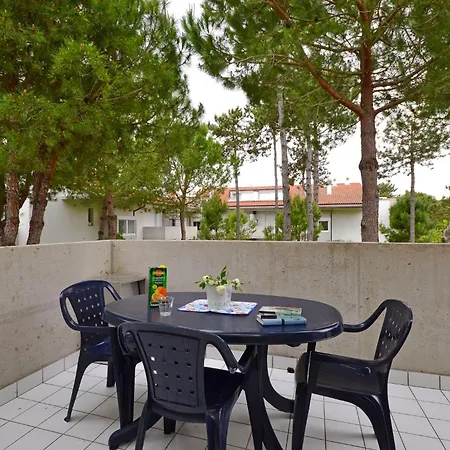 Two Level Flat With Balcony Lignano Sabbiadoro